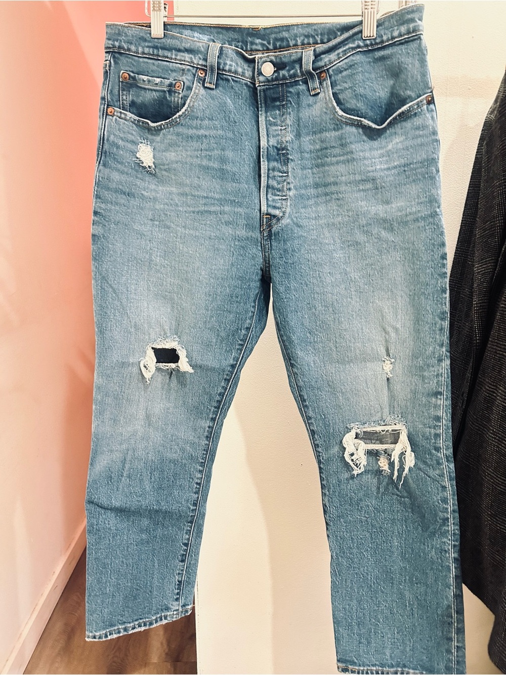 Women’s Vintage Distressed Blue Jeans - Classic Straight Fit - Picture 2 of 10